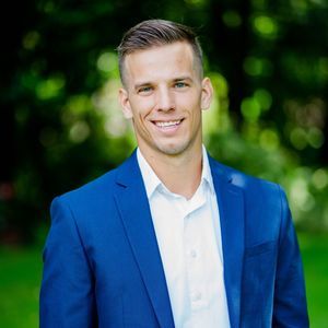 Meet your Posher, James